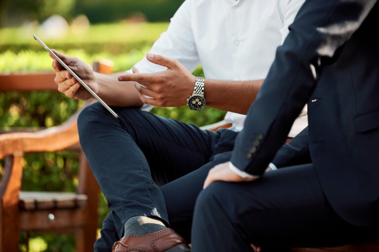 Business coaching vs online courses
